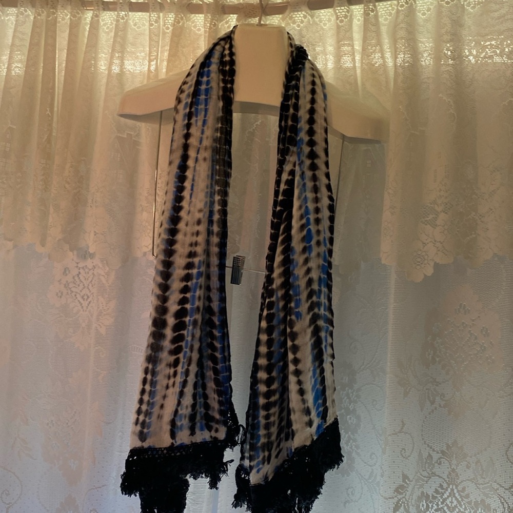 New Fringed Tie Dyed Scarf - Picture 1 of 3